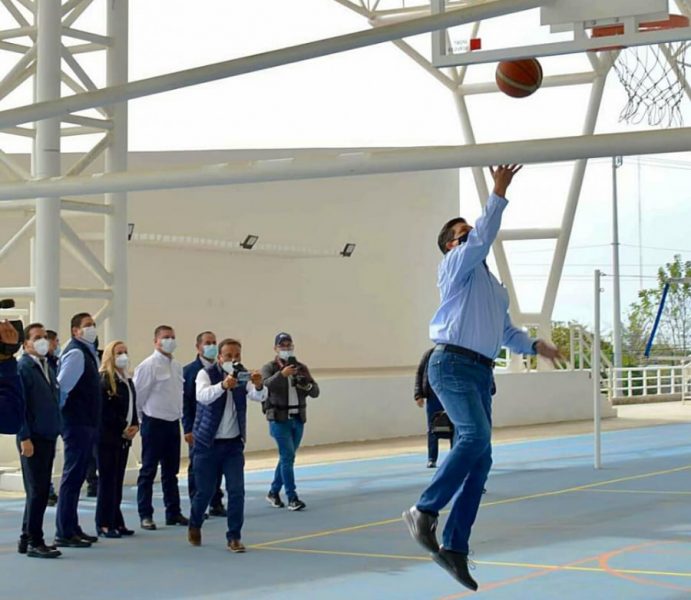 TAM-007-2021.-Fortalece-Francisco-Cabeza-de-Vaca-la-convivencia-y-tejido-social-con-espacios-para-las-familias-2