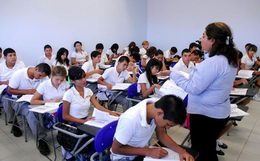 maestros-ya-no-podran-faltar_0_16_700_435