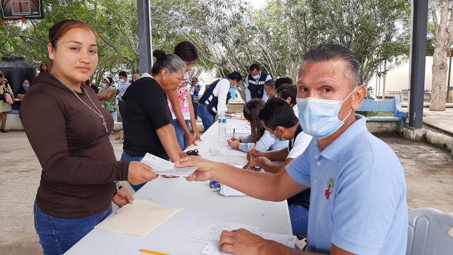 DIF-027-2021.-Entregan Gobierno del Estado y DIF Tamaulipas estímulos “Te Queremos Bien” a familias de comunidades rurales afectadas por