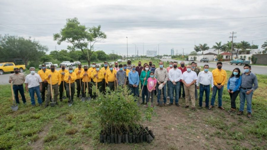 Celebra-municipio-Dia-del-Arbol-con-campana-de-reforestacion3-1024x575