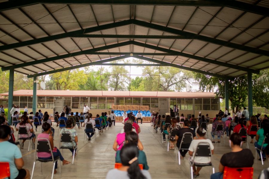 SET-002-2021.-Contribuye Gobierno del Estado con equipamiento y mejoras a planteles educativos a través de DIF Tamaulipas (3)