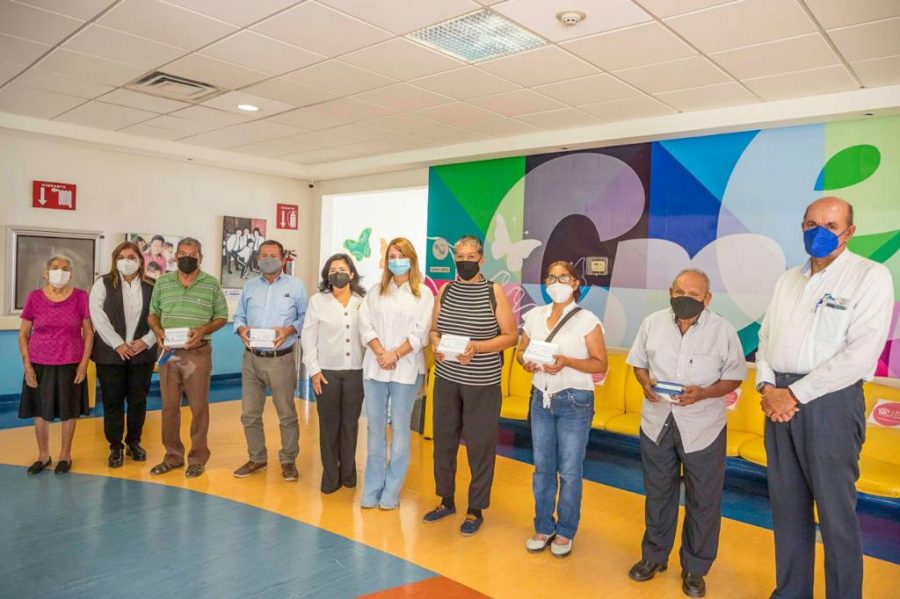 DIF-036-2021.-Entrega Mariana Gómez prótesis de extremidades y dentales a personas en situación de vulnerabilidad. (6)