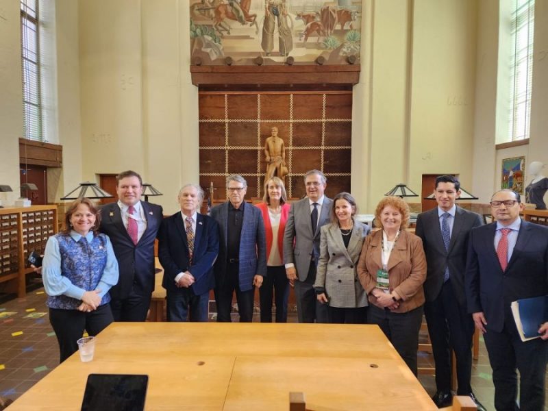 f7204d3d-7764-46f0-a66a-3c6969e44573