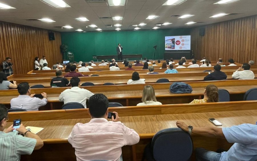 2FC9F598-5DCE-4D48-ACF1-B75076087E43