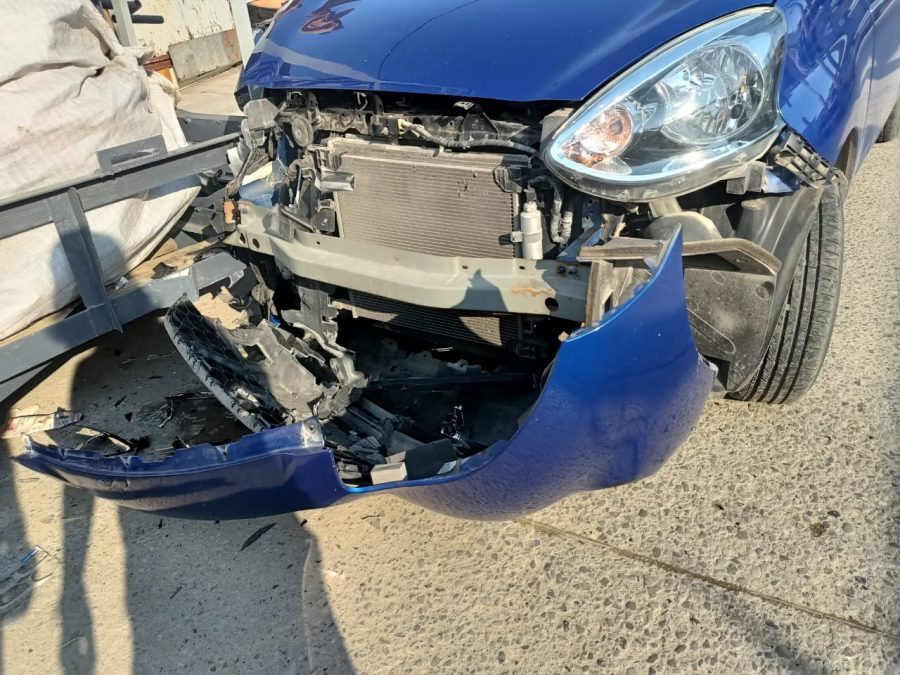 40DD6D56-AD62-4B3C-873B-B415385F80FE