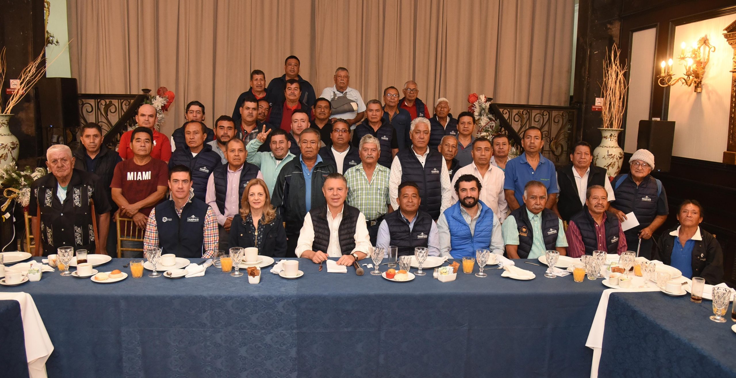 6c521080-4b16-4762-aba4-54119287ad2a