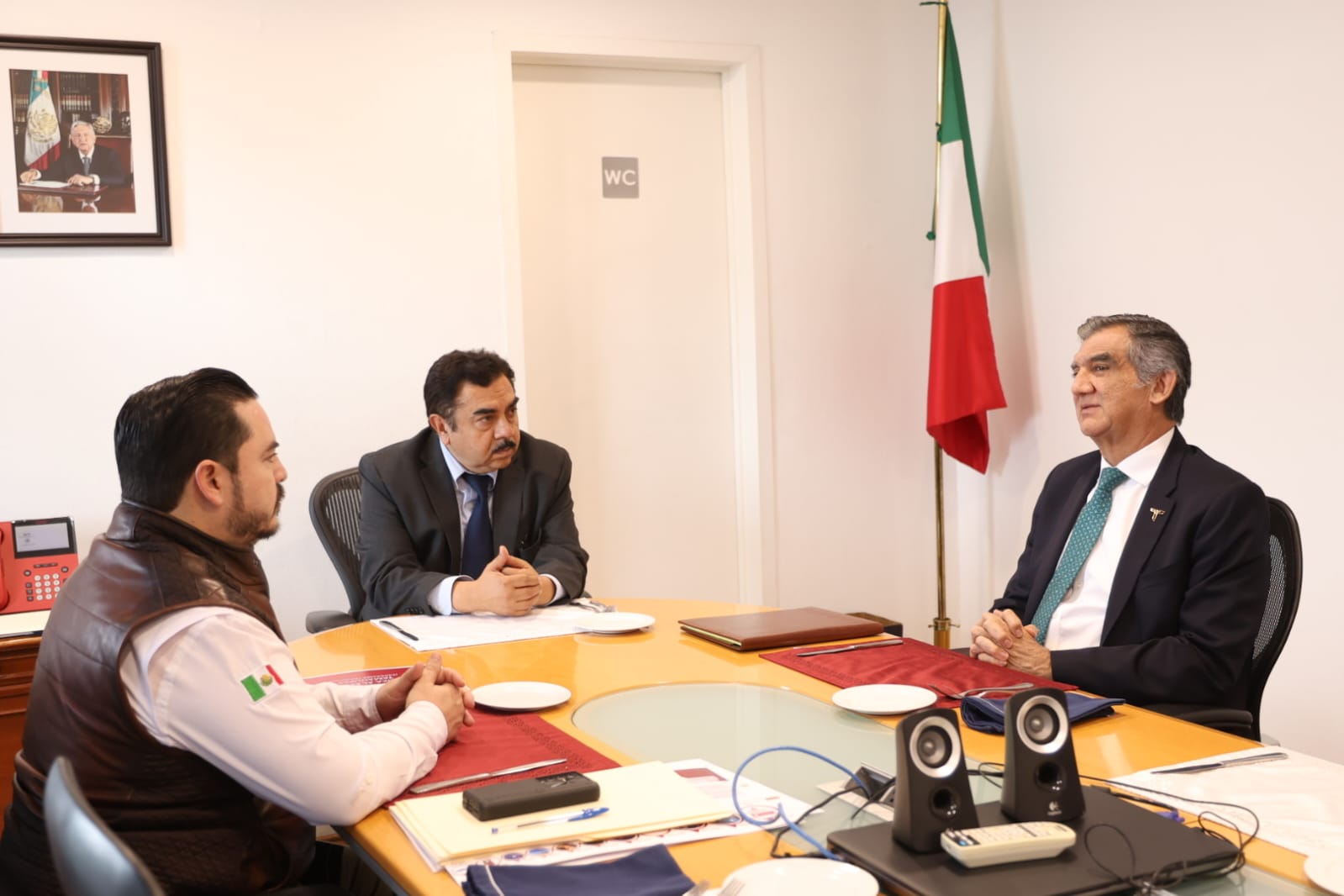 04098da3-4e67-4042-9b36-20cd18ed5f4d