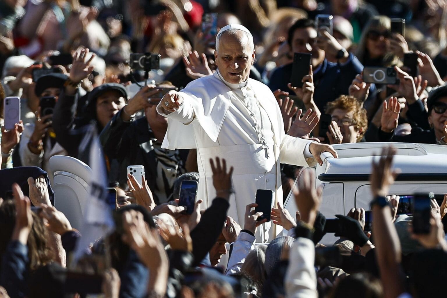 90048535-cbf9-49a1-b6e6-27a9793ffa8b